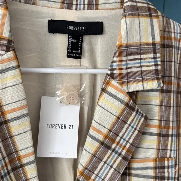 Forever 21 Cream and Brown Plaid Blazer - Picture 3 of 3